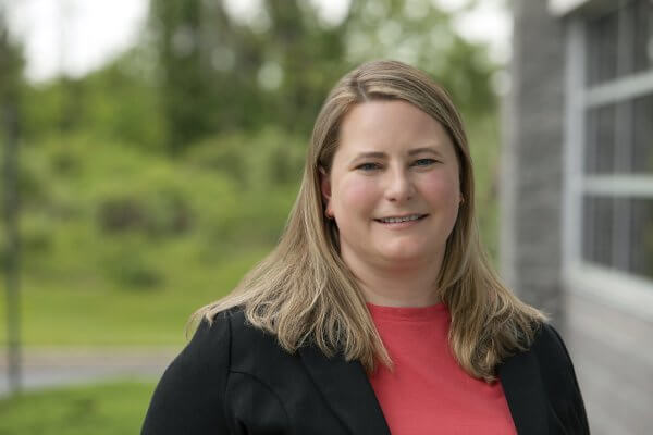 Headshot of Allison Bezden