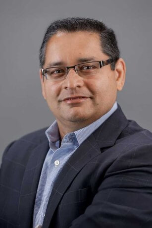 Headshot of Viral Modi